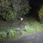 Politsei otsib Rõhu külas liiklusmärki ja ajaväravat ramminud autojuhti