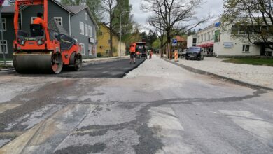 Photo of Elva Pikk tänav on saamas uut asfaltkatet!