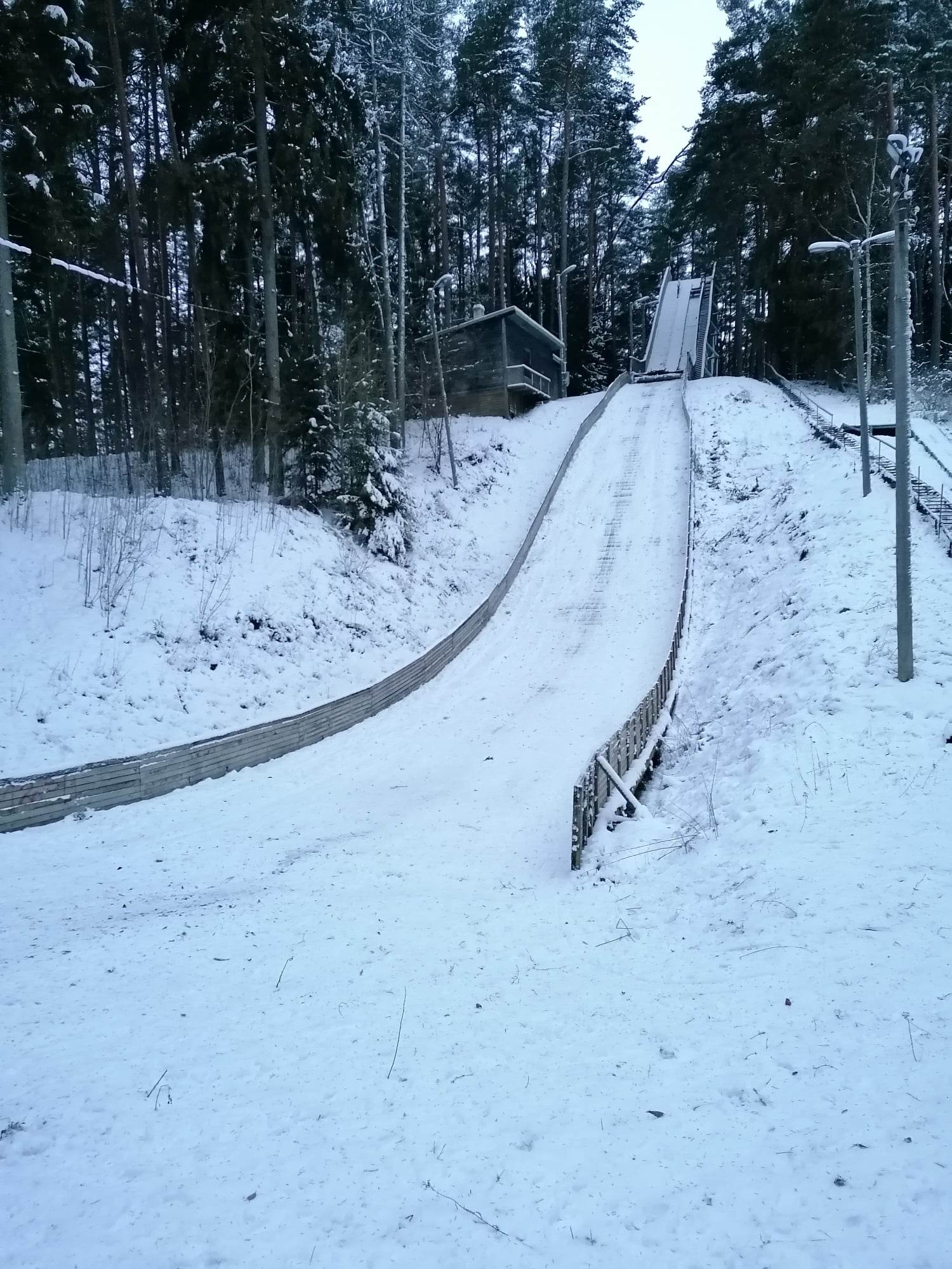 Elva suusahüppetorn 2022. a, foto Elva Elu