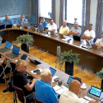 Elva Vallavolikogu kärpis liikmete arvu nelja võrra