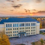 Elva Gümnaasiumi hoolekogu otsustas nõustuda tundide algusega kell 9