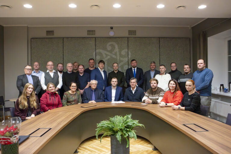 Elva vallavolikogu 3. koosseis. Foto: Kayvo Kroon